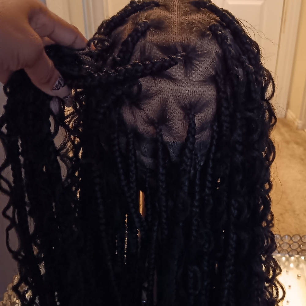Wig - Picture 2 of 5